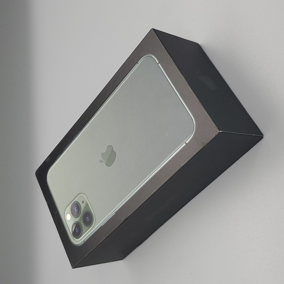 Apple Cell Phones & Accessories Empty Box Iphone 3 Pro Midnight